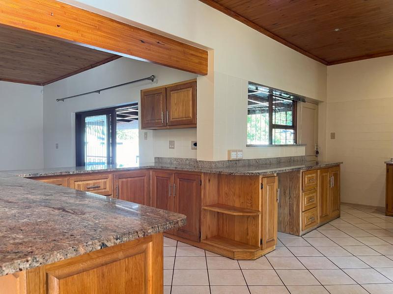 4 Bedroom Property for Sale in Heather Park Western Cape